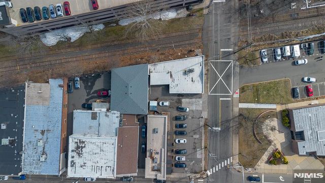 1 Englewood Avenue, Englewood, NJ 07631