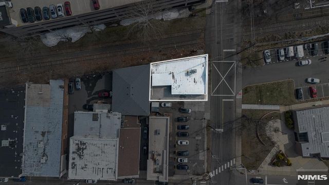 1 Englewood Avenue, Englewood, NJ 07631