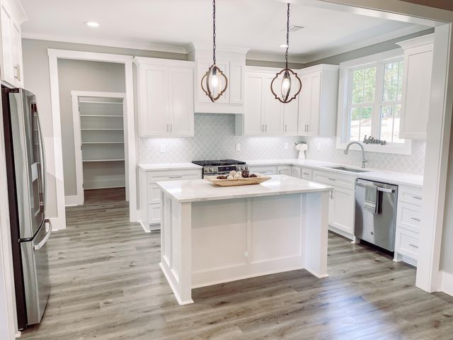 307 Wellington Court, Mc Cormick, SC 29835