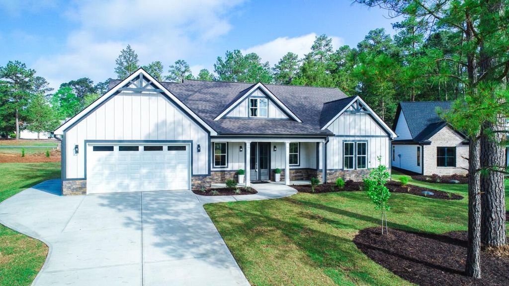 307 Wellington Court, Mc Cormick, SC 29835