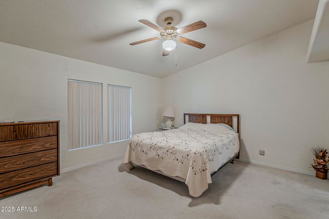 890 E TEE Street, San Tan Valley, AZ 85140