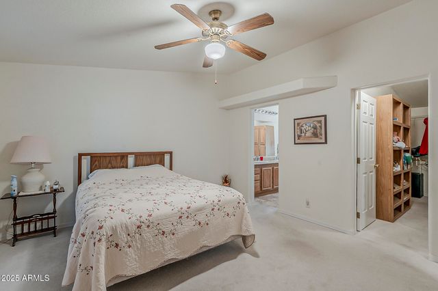 890 E TEE Street, San Tan Valley, AZ 85140