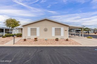 890 E TEE Street, San Tan Valley, AZ 85140