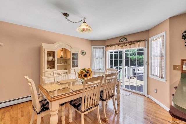 705 Fanning Road, New Suffolk, NY 11956