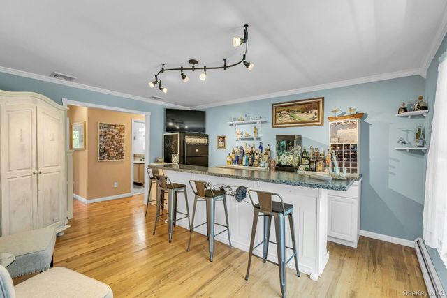 705 Fanning Road, New Suffolk, NY 11956