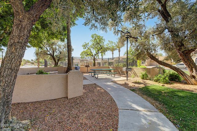3758 E PARK Avenue, Phoenix, AZ 85044