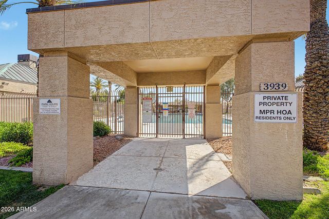 3758 E PARK Avenue, Phoenix, AZ 85044