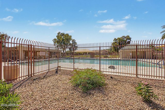 3758 E PARK Avenue, Phoenix, AZ 85044