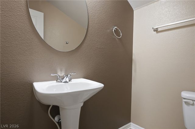 8305 Oakshire Street, Las Vegas, NV 89131