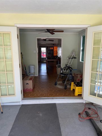 4736 11TH AVENUE N, St Petersburg, FL 33713