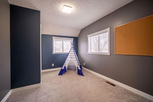 1145 NE Winfield Avenue, Topeka, KS 66616