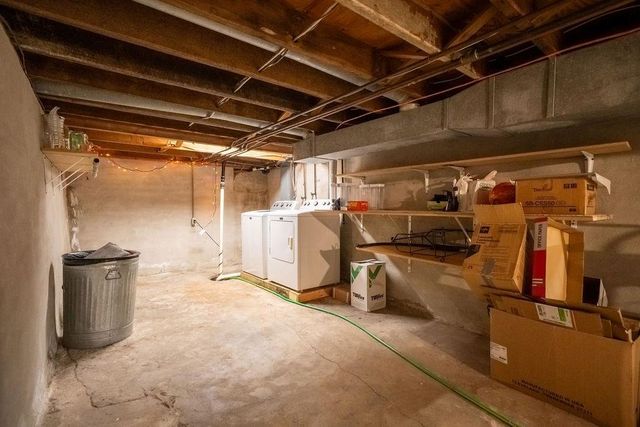 1145 NE Winfield Avenue, Topeka, KS 66616