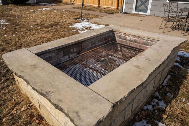 1145 NE Winfield Avenue, Topeka, KS 66616