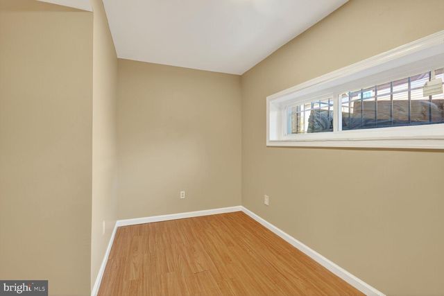 260 45TH ST NE, Washington, DC 20019