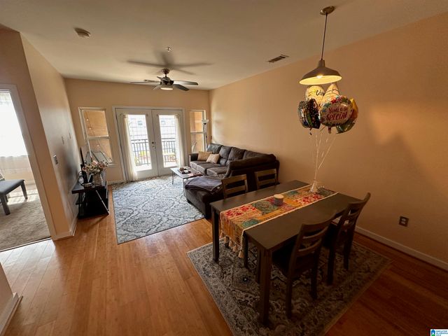 2020 5TH AVENUE, Birmingham, AL 35233