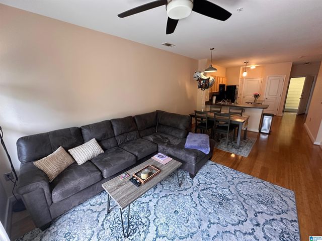 2020 5TH AVENUE, Birmingham, AL 35233