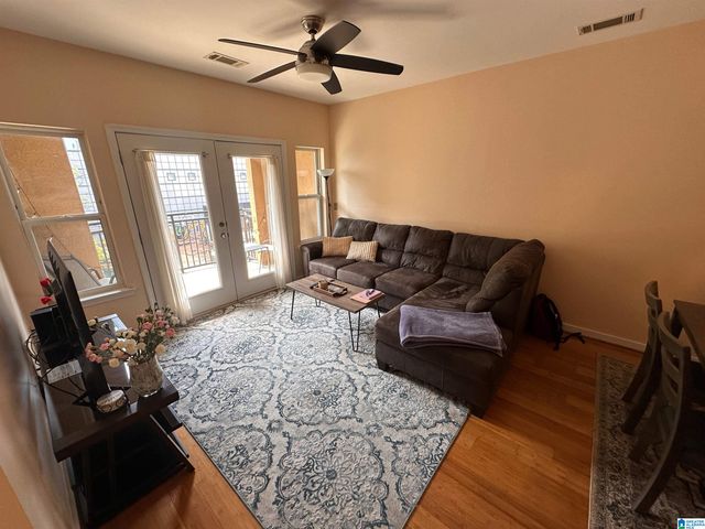 2020 5TH AVENUE, Birmingham, AL 35233