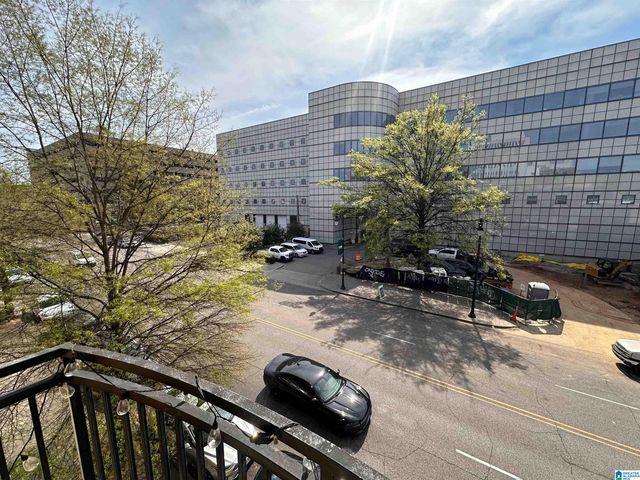 2020 5TH AVENUE, Birmingham, AL 35233