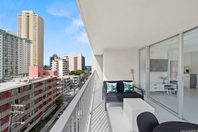 2427 Kuhio Avenue 807, Honolulu, HI 96815