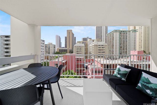 2427 Kuhio Avenue 807, Honolulu, HI 96815