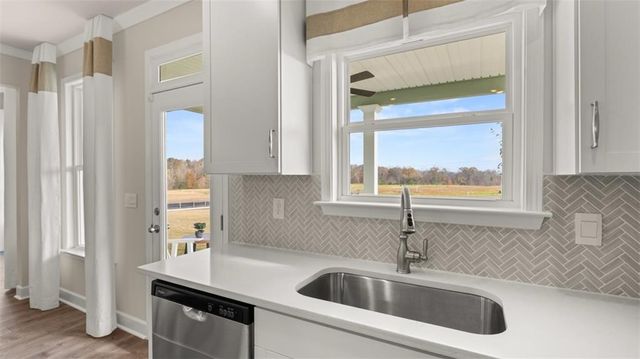 400 Hazel Drive, Locust Grove, GA 30248