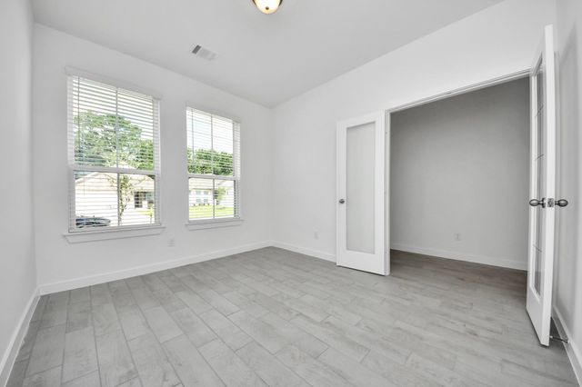 26379 Viva Drive, Magnolia, TX 77355