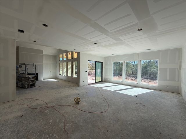 7444 Winema Trail, College Station, TX 77845