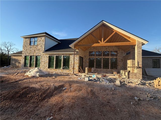 7444 Winema Trail, College Station, TX 77845