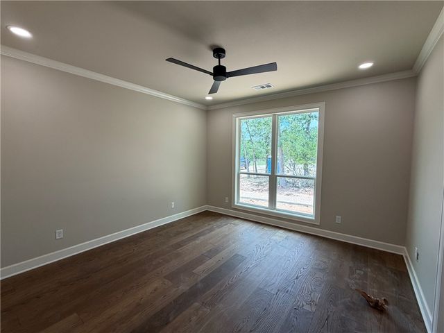 7444 Winema Trail, College Station, TX 77845