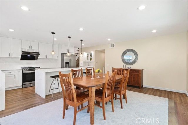 11685 Lakia, Cypress, CA 90630