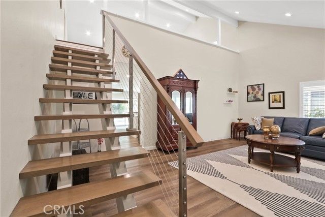 11685 Lakia, Cypress, CA 90630