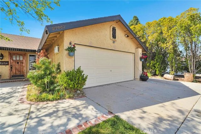 27483 Pamplico, Valencia, CA 91354