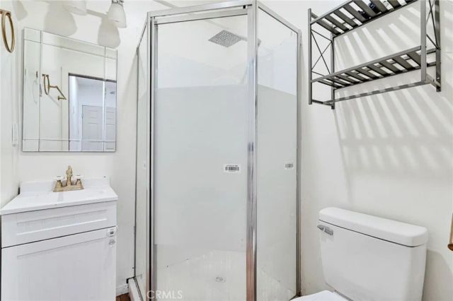 27483 Pamplico, Valencia, CA 91354