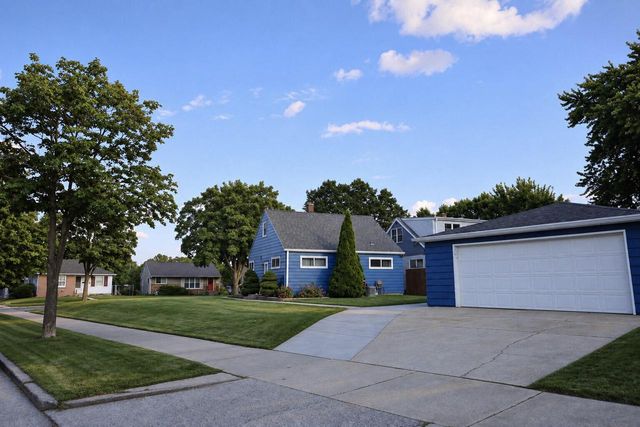 2751 S 64th STREET, Milwaukee, WI 53219