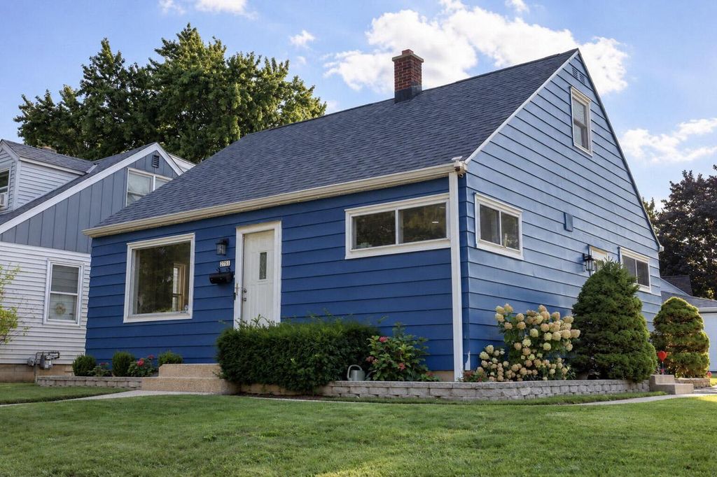 2751 S 64th STREET, Milwaukee, WI 53219