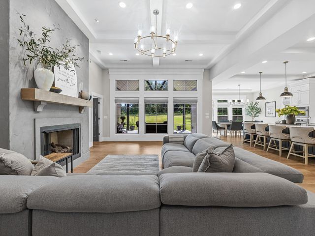 1687 Dickson Rd, Inman, SC 29349