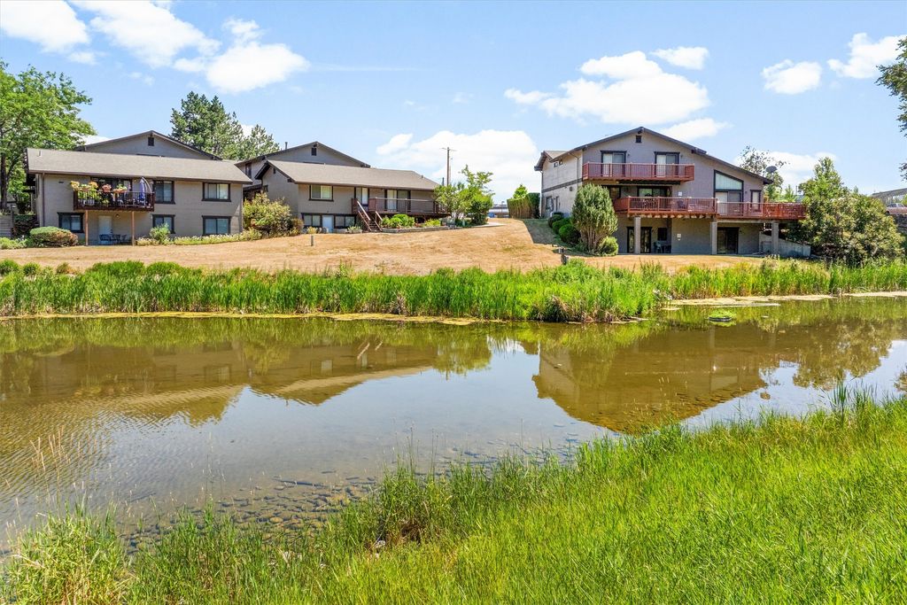 Image 4 of property listing at 1190 Pine Street A, Hamilton, MT 59840
