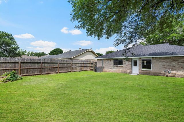 18627 Andalusian Drive, Cypress, TX 77433