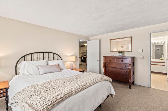 3 Hilltop Drive UNIT 3, Sandwich, MA 02563