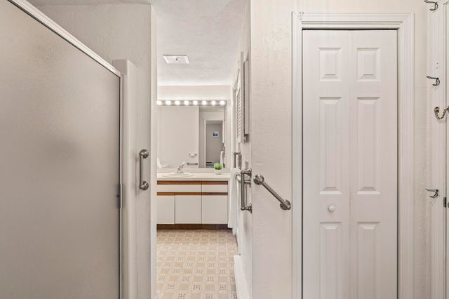 3 Hilltop Drive UNIT 3, Sandwich, MA 02563