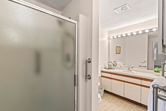 3 Hilltop Drive UNIT 3, Sandwich, MA 02563