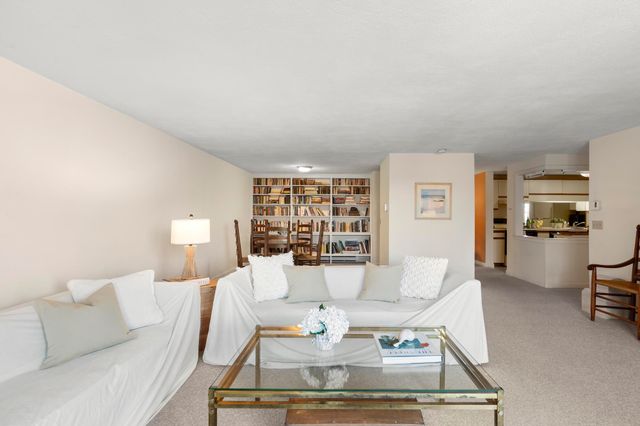 3 Hilltop Drive UNIT 3, Sandwich, MA 02563