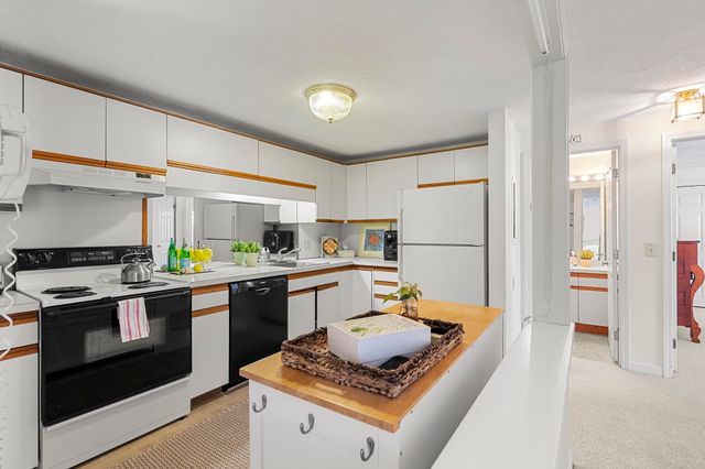 3 Hilltop Drive UNIT 3, Sandwich, MA 02563