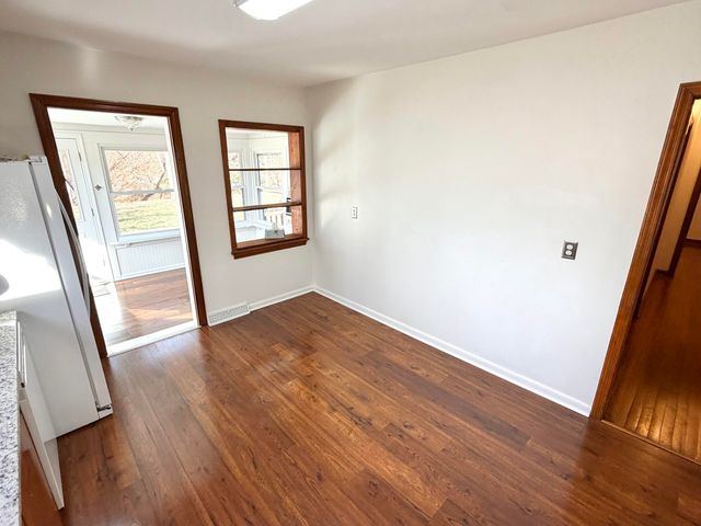 129 Roaring Run RD, Eagle Rock, VA 24085