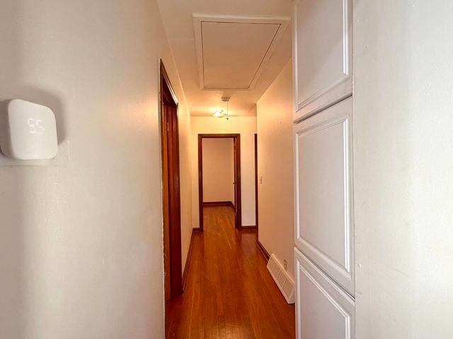 129 Roaring Run RD, Eagle Rock, VA 24085