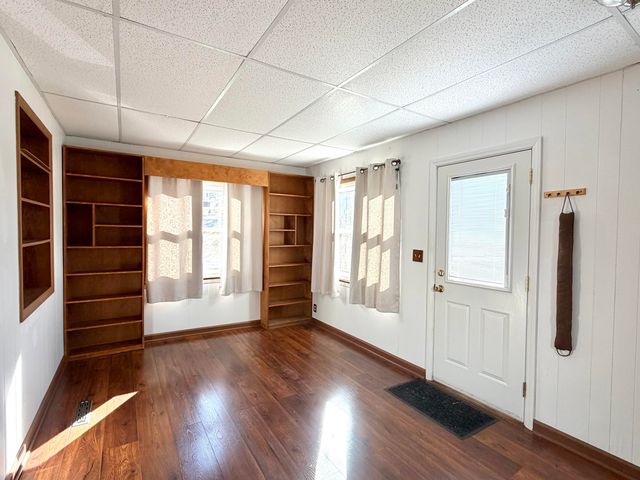 129 Roaring Run RD, Eagle Rock, VA 24085