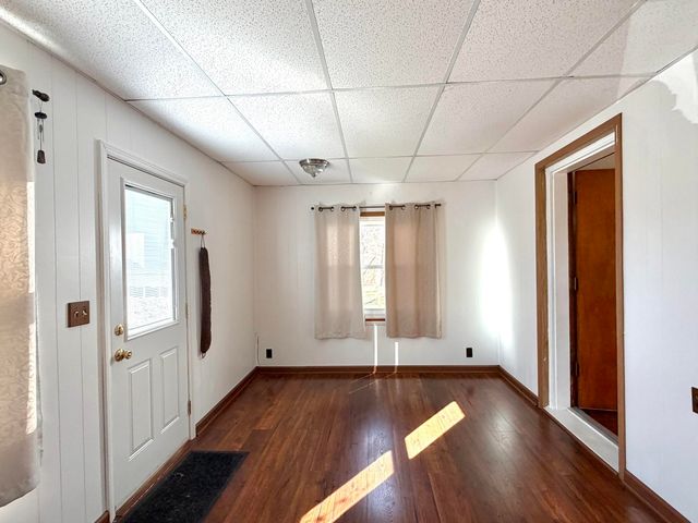 129 Roaring Run RD, Eagle Rock, VA 24085