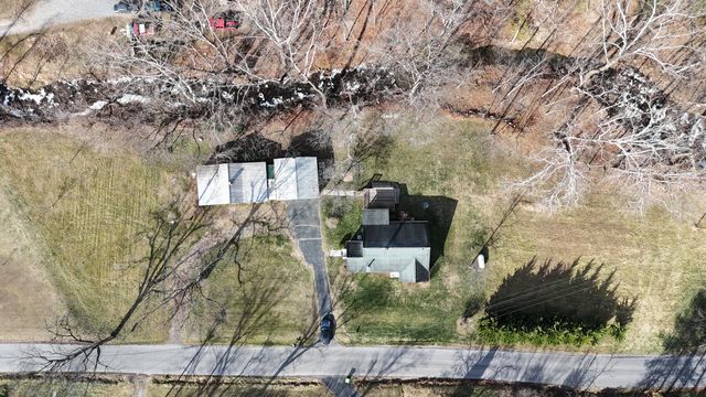 129 Roaring Run RD, Eagle Rock, VA 24085