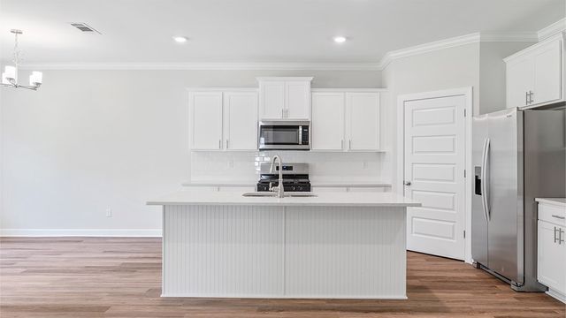 105 Creekridge Street, Headland, AL 36345