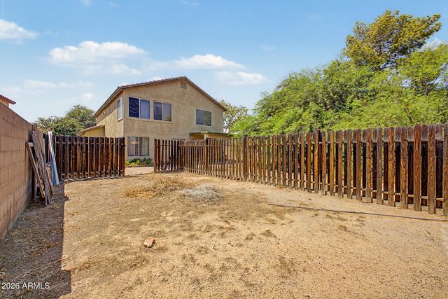 6747 N 75TH Drive, Glendale, AZ 85303